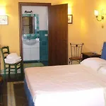Cristina 3*