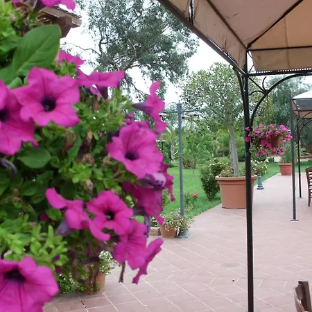 Cristina Hotel 3*