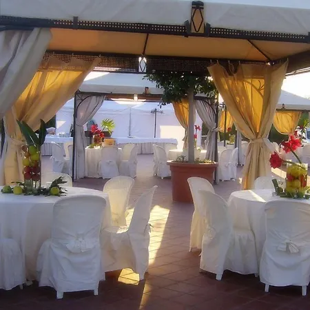 Cristina Hotel